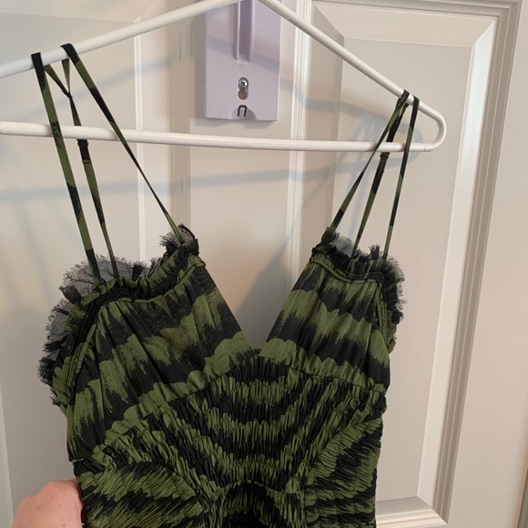 L.A.M.B. Smocked Double Strap Silk Dress Sz 10 EUC - Picture 3 of 9